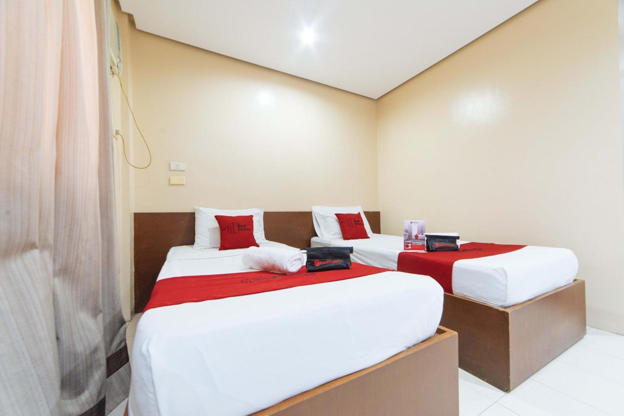Reddoorz Near Olongapo Bus Terminal Hotel Ngoại thất bức ảnh